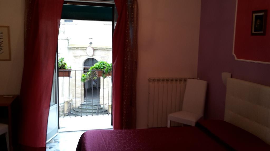 Gualtiero Camere & Suite Caltagirone Εξωτερικό φωτογραφία