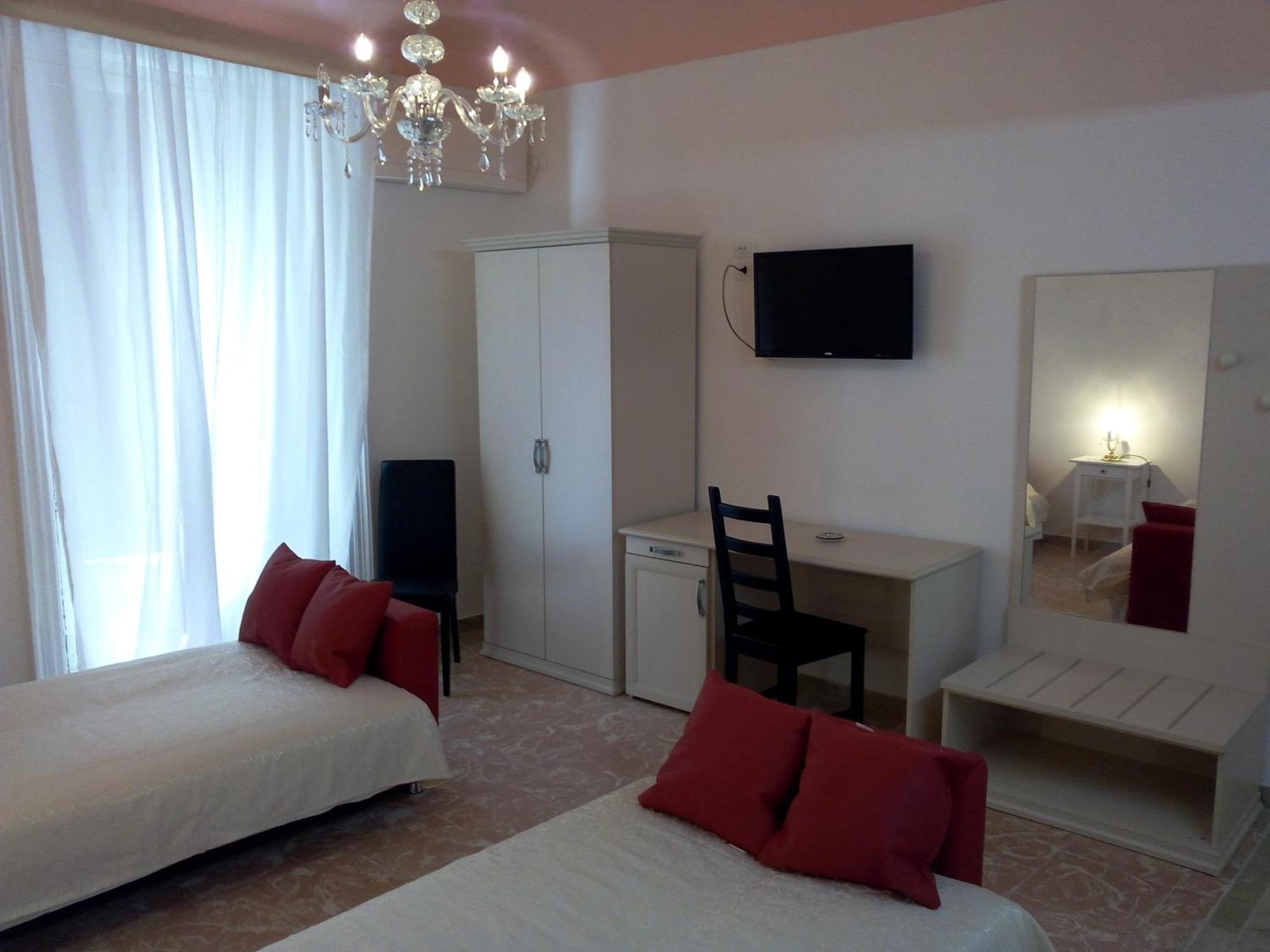 Gualtiero Camere & Suite Caltagirone Δωμάτιο φωτογραφία